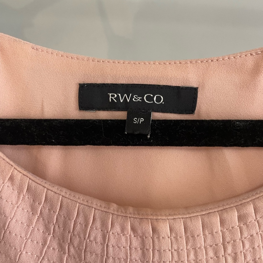 RW&Co. Pink Sleeveless Blouse Size S - Picture 2 of 3